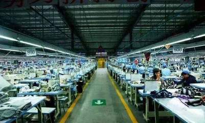 抗疫擴產能！服裝代工巨頭申洲國際加速布局東南亞，越南、柬埔寨再招2.7萬員工